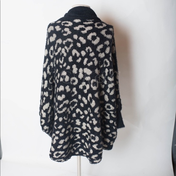 Anthropologie Akemi Kin Leopard Cardigan OS black - Picture 4 of 6